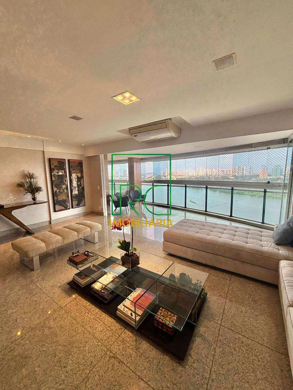 Apartamento com 4 quartos e varanda ampla — photo 5