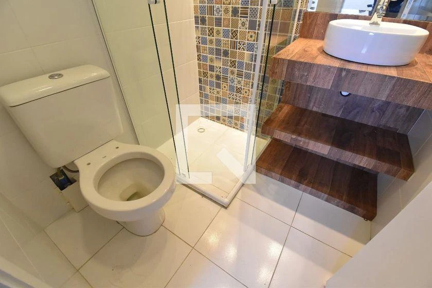 2 quartos e janelas do piso ao teto: apartamento de 62 m² — photo 2
