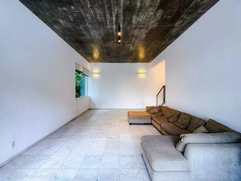 Casa triplex com 3 quartos e 5 banheiros — photo 21