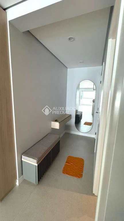 Apartamento de 3 quartos com 1 suíte e 137 m² — photo 5
