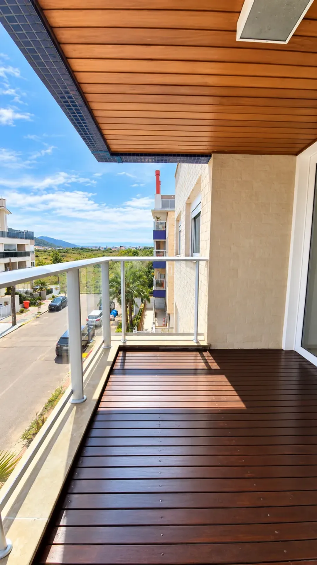 3-bedroom apartment in a building with a sauna — photo 12