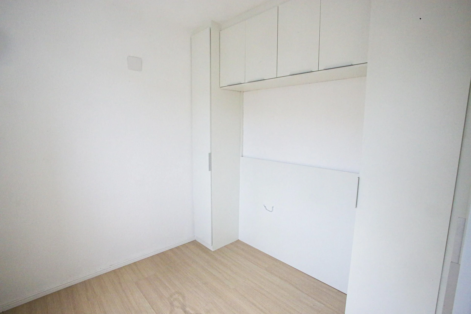 Вид на гори та 1 спальня: квартира 37 м² — photo 3