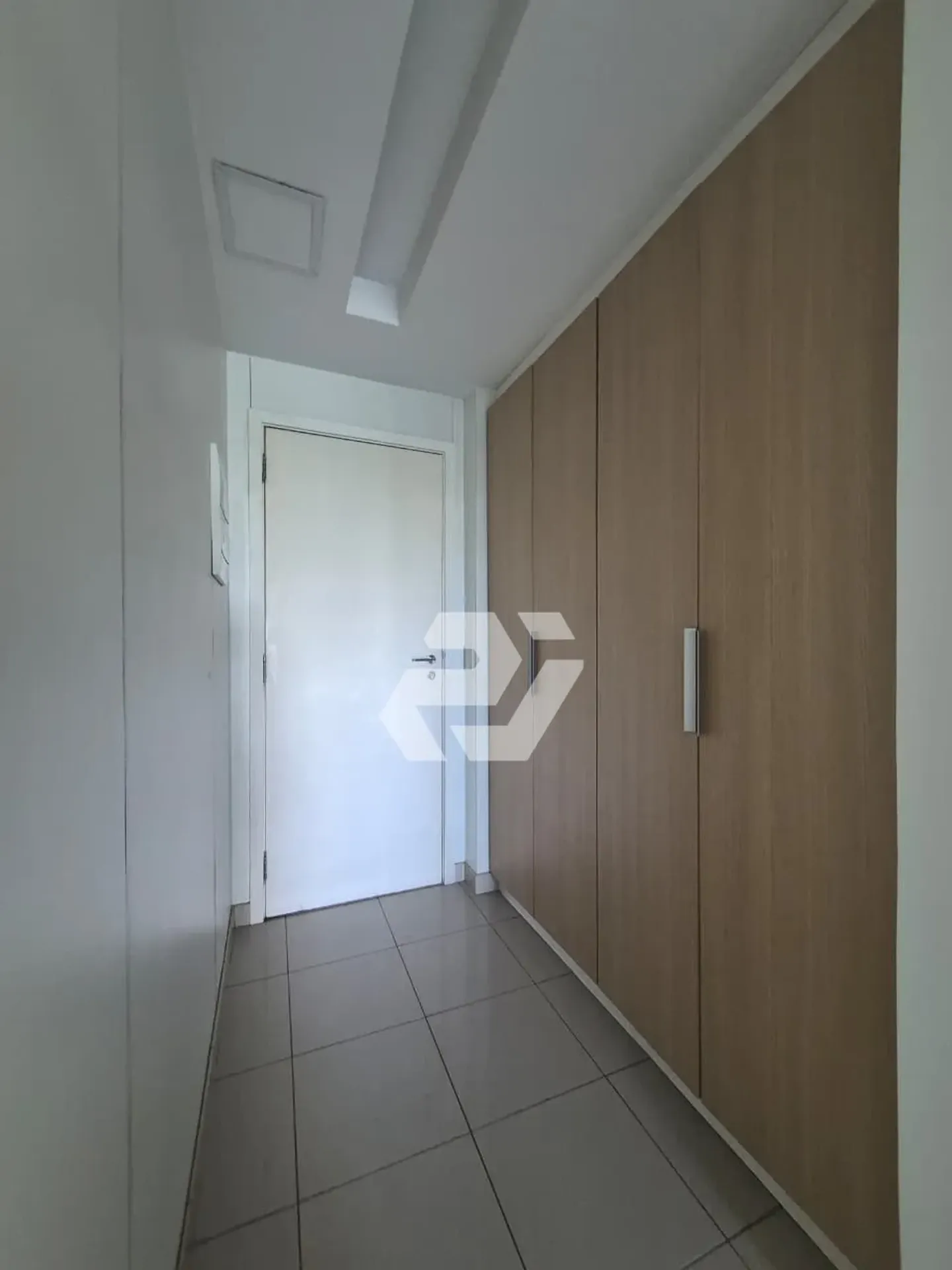 Apartment with 4 en-suite bedrooms and private garden — photo 29