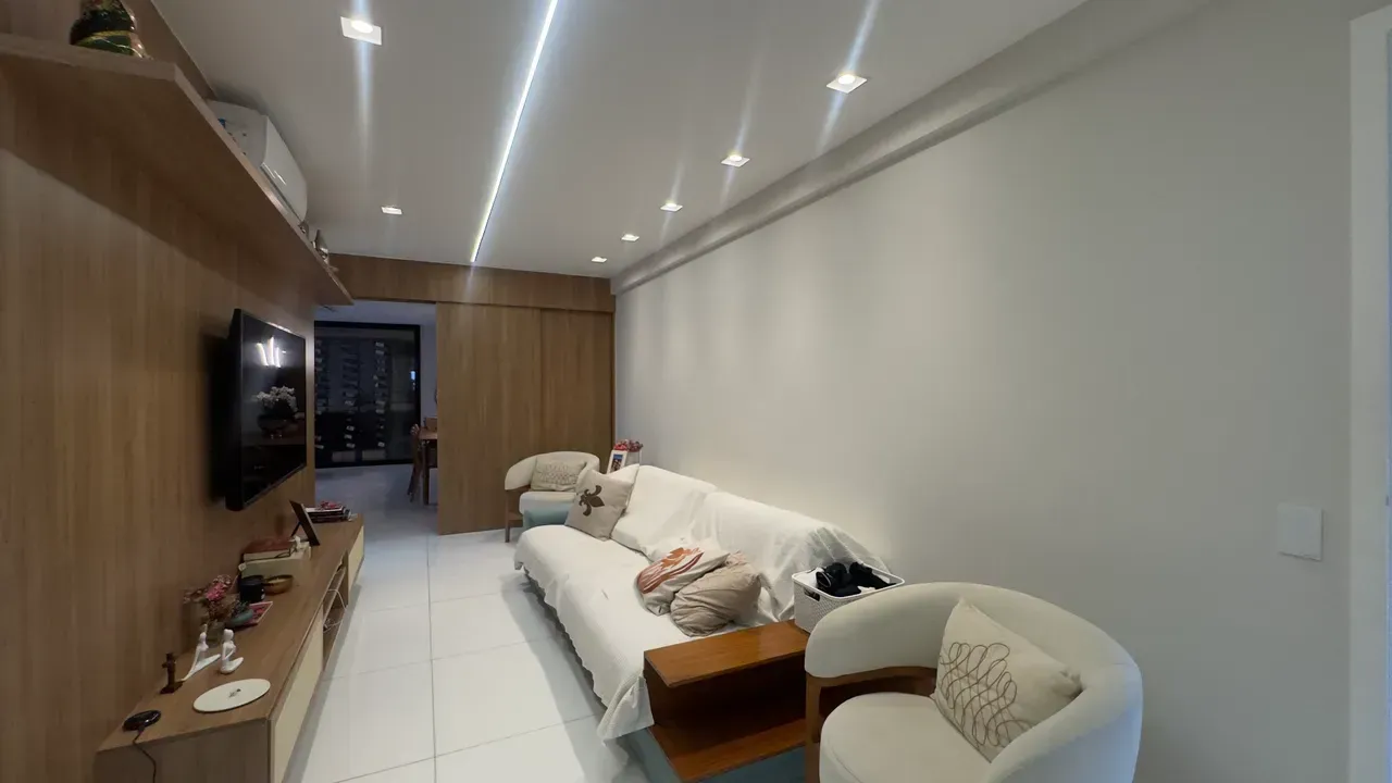 4-bedroom apartment with open-plan kitchen — photo 17
