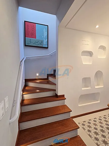 Casa mobiliada com 4 quartos e cozinha em conceito aberto — photo 30