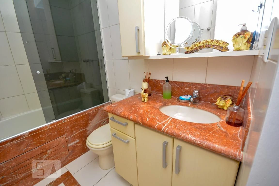 2-bedroom apartment with a bathtub in Rio de Janeiro — photo 31