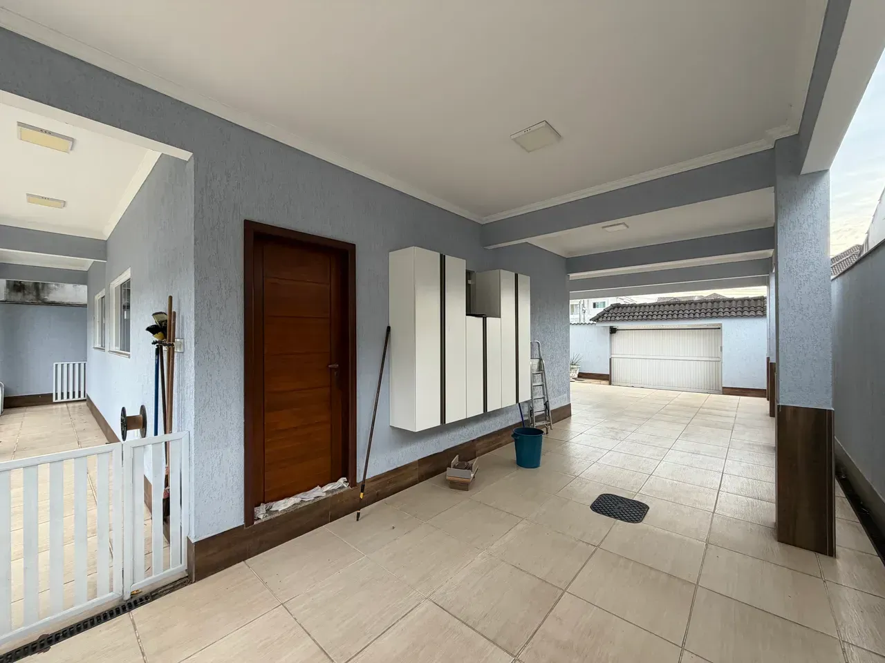 Casa com 4 quartos e 5 banheiros, 300 m² — photo 18