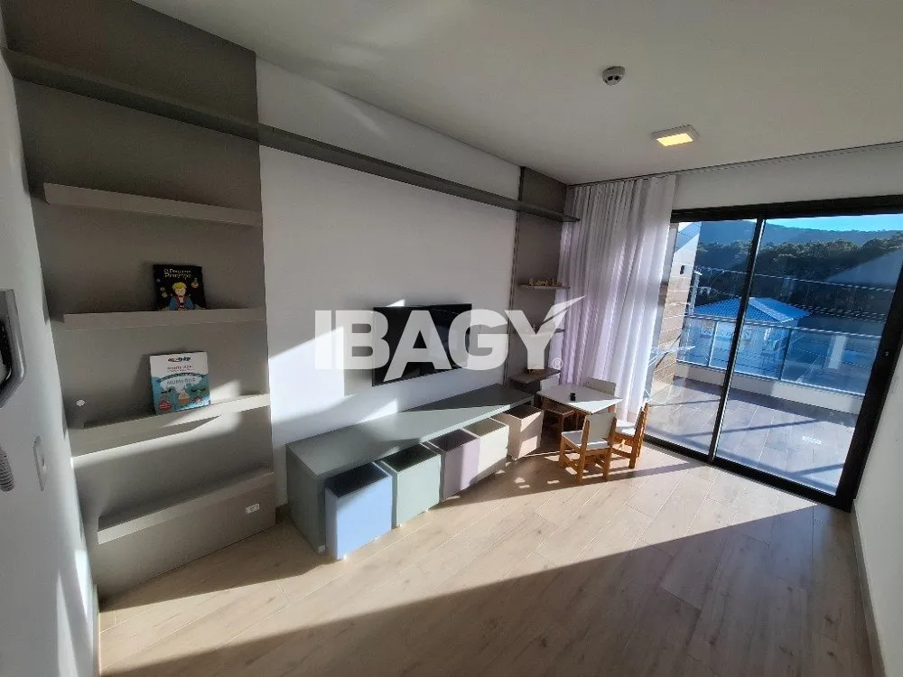 Apartamento amueblado de 2 dormitorios con suite y 2 plazas — photo 14
