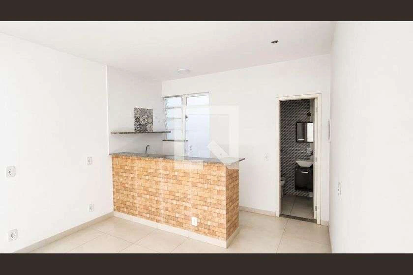 Estudio sin amueblar de 47 m² con 1 dormitorio — photo 2