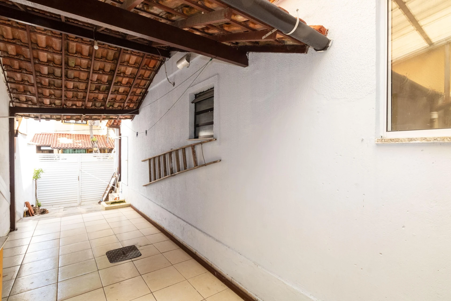 Casa sem mobília com 3 quartos e animais permitidos — photo 65