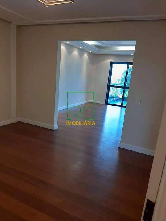 Apartamento mobiliado de 4 quartos com cozinha fechada — photo 23