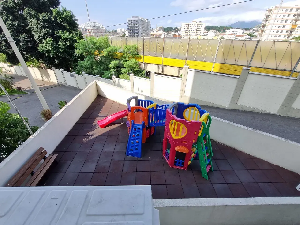 Furnished 2-bedroom apartment with 1 parking space — photo 12
