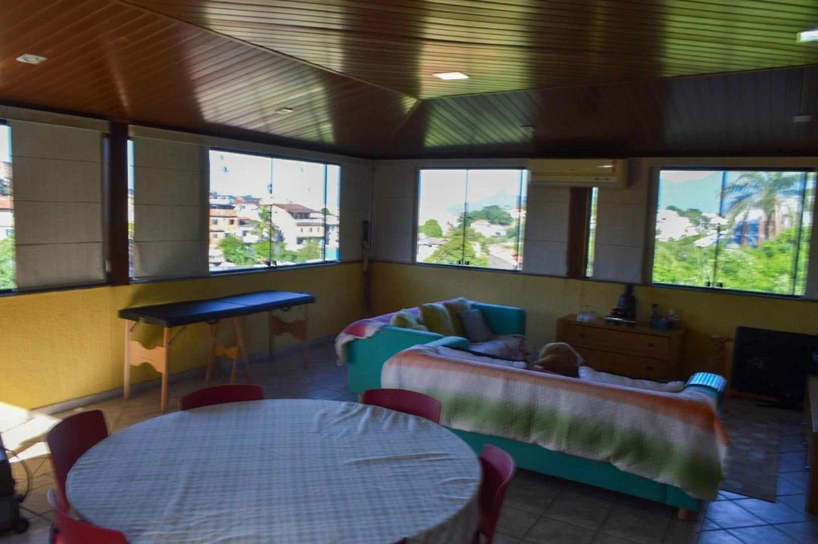 Casa amueblada con 4 dormitorios y 4 baños — photo 72