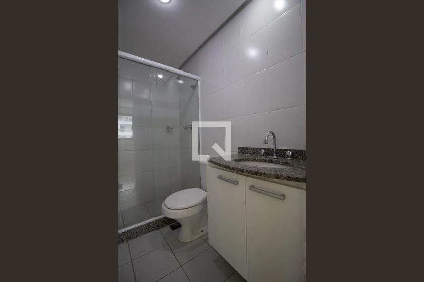 2-bedroom apartment in a building with a sauna — photo 31