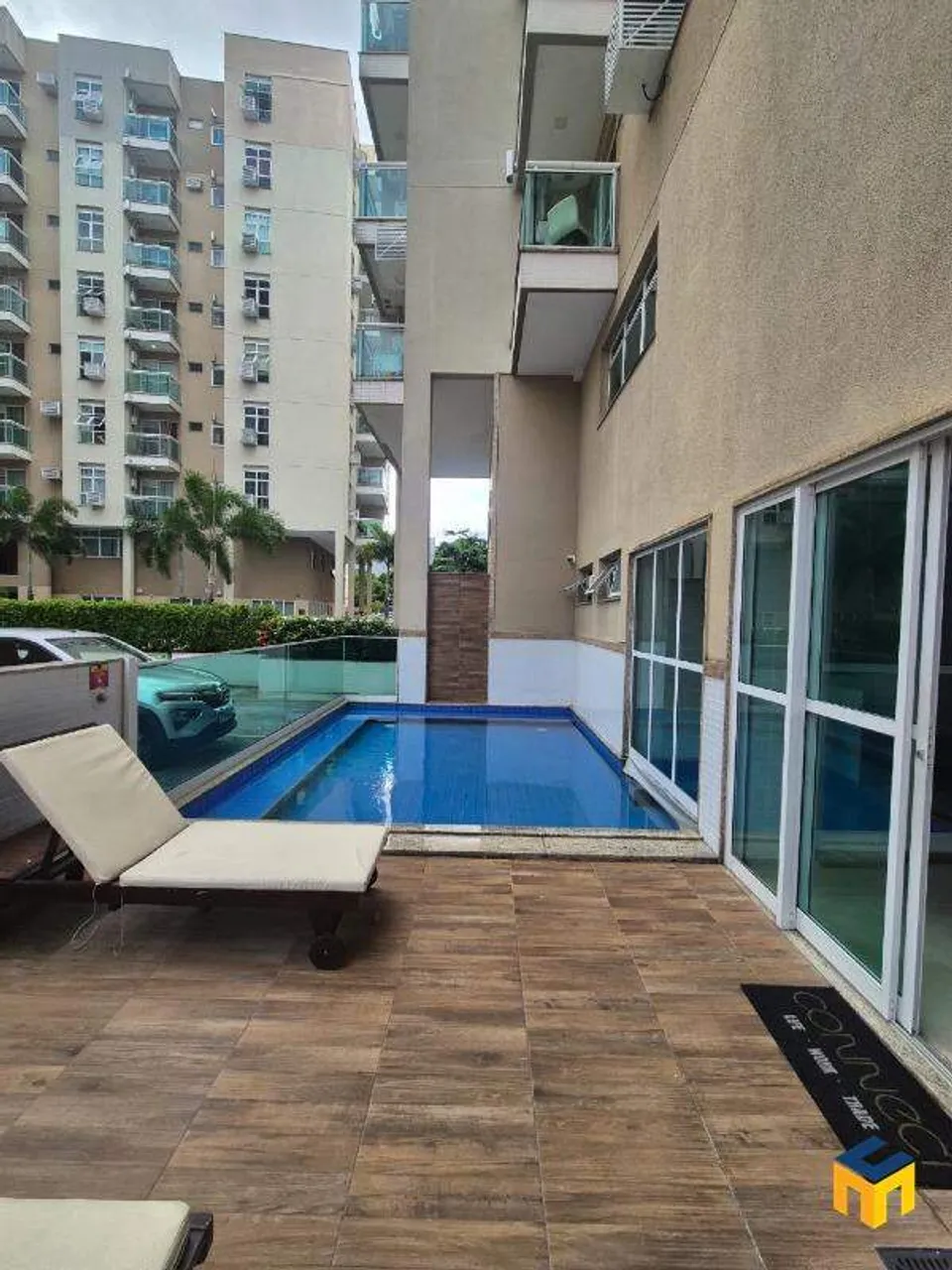 Unfurnished 1-bedroom apartment with parking space — photo 15