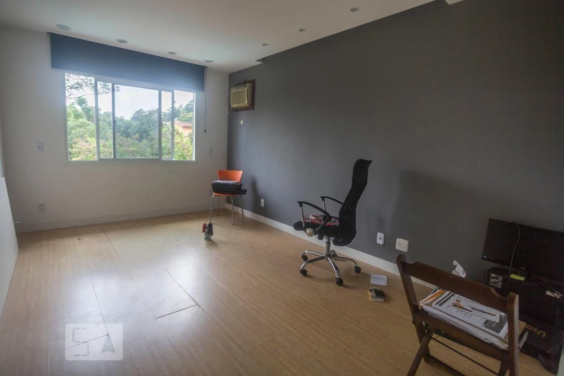 Furnished 680 m² house with 3 bedrooms — photo 27