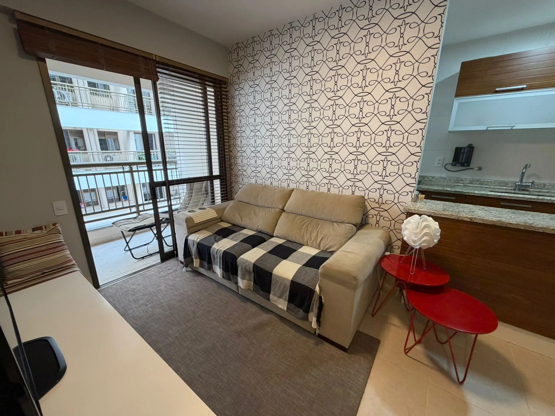 Furnished 2-bedroom apartment with suite and 114 m² — photo 2