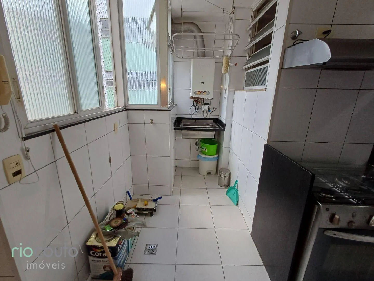 Apartment with 3 bedrooms and 2 bathrooms with a balcony — photo 38
