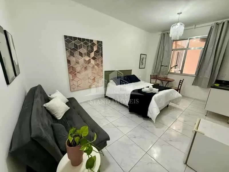 Apartamento mobiliado de 30 m² com 1 quarto e cozinha compacta — photo 2