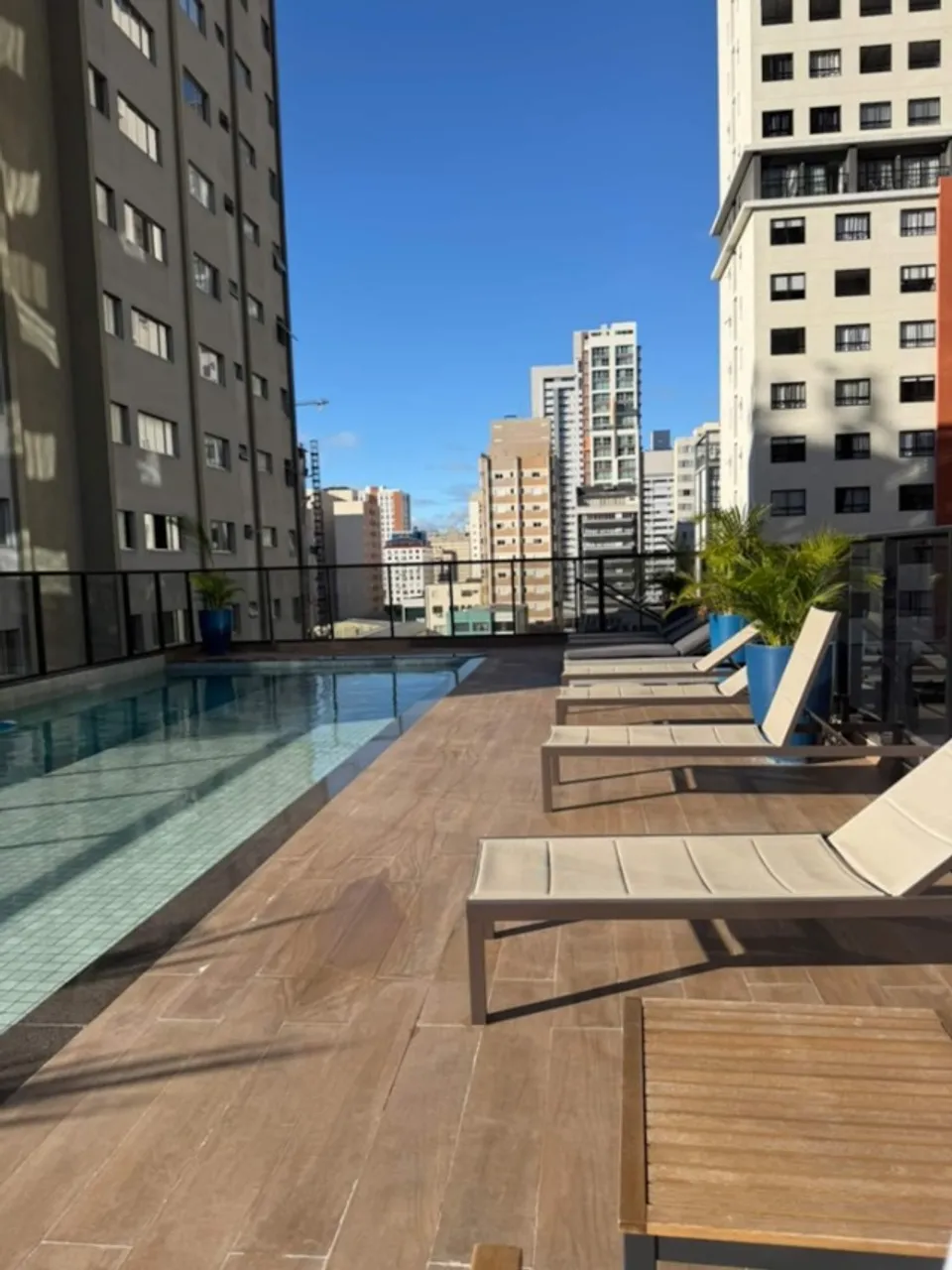 Furnished 1-bedroom apartment with a fixed parking spot — photo 9