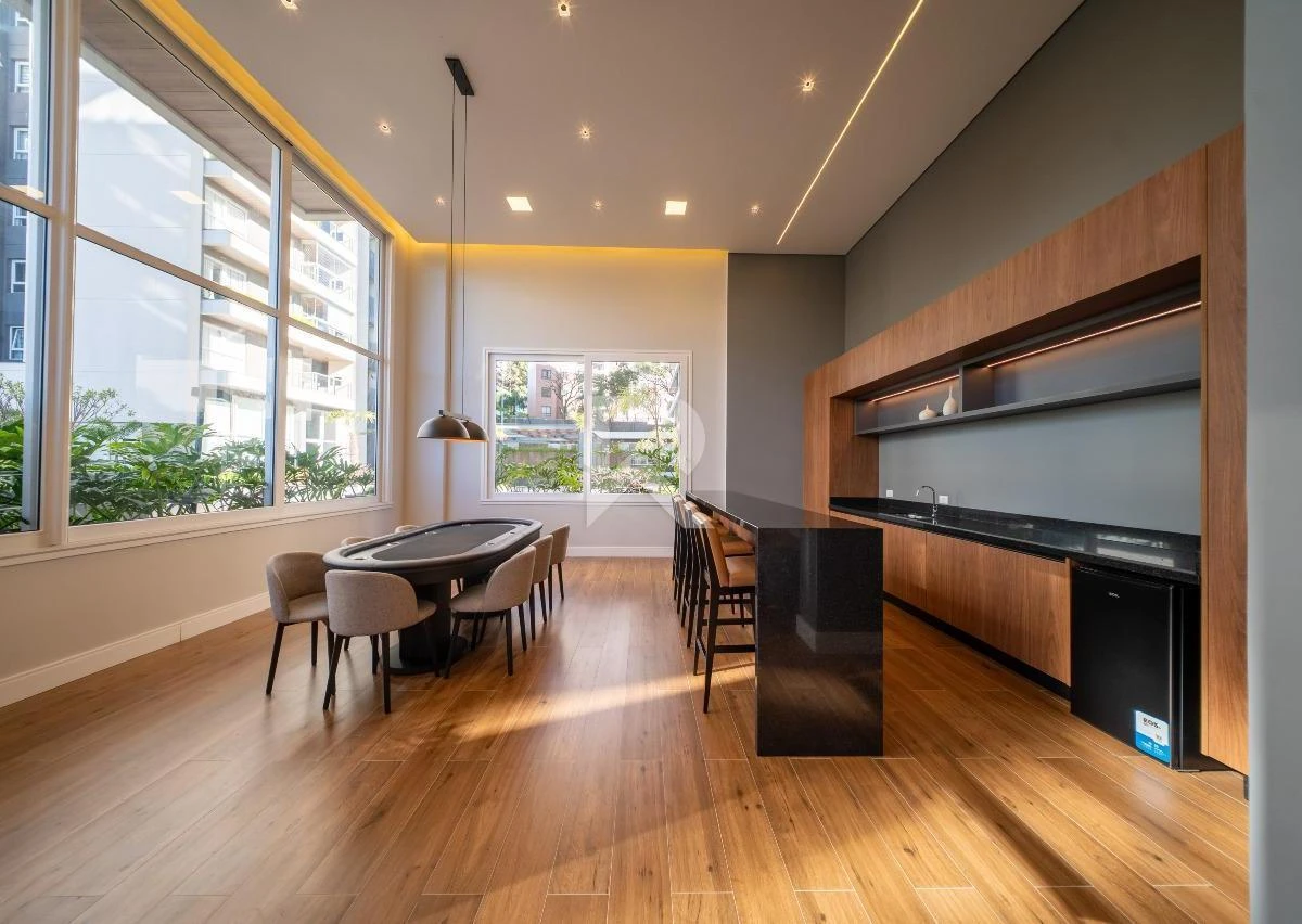 Furnished apartment, 87 m², with a glass-enclosed balcony — photo 22