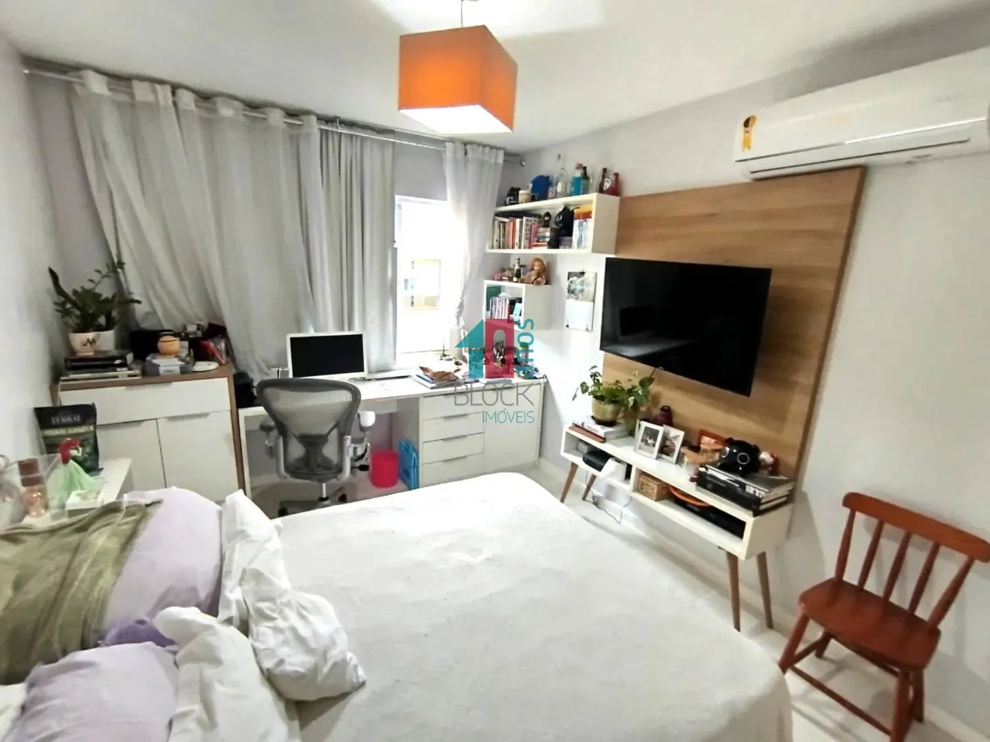 Furnished 361 m² apartment with 4 en-suite bedrooms — photo 28