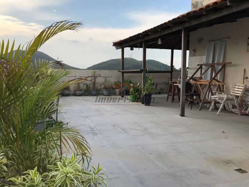 Furnished apartment with private BBQ and 400 m² — photo 18