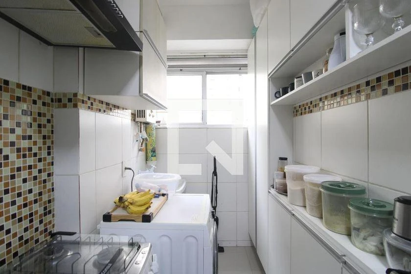 Apartamento mobiliado com 2 quartos e varanda — photo 31