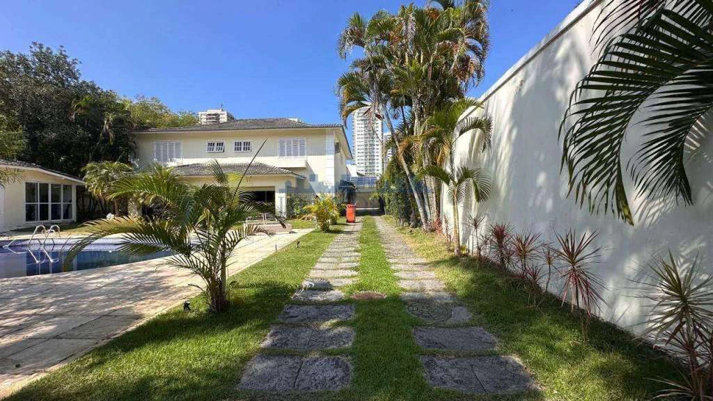 Casa 750 m² com 6 quartos e 10 vagas em condomínio — photo 9