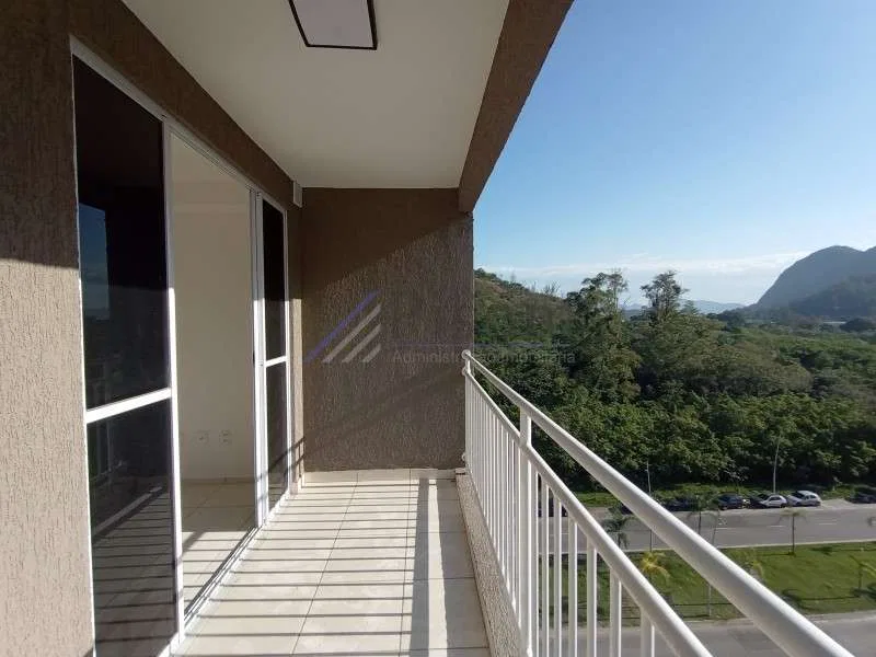 3-bedroom apartment with a glass-enclosed balcony — photo 7