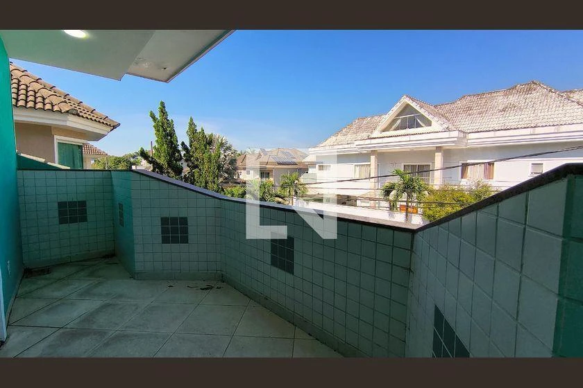 Casa de 300 m² com 3 suítes e 6 banheiros — photo 7