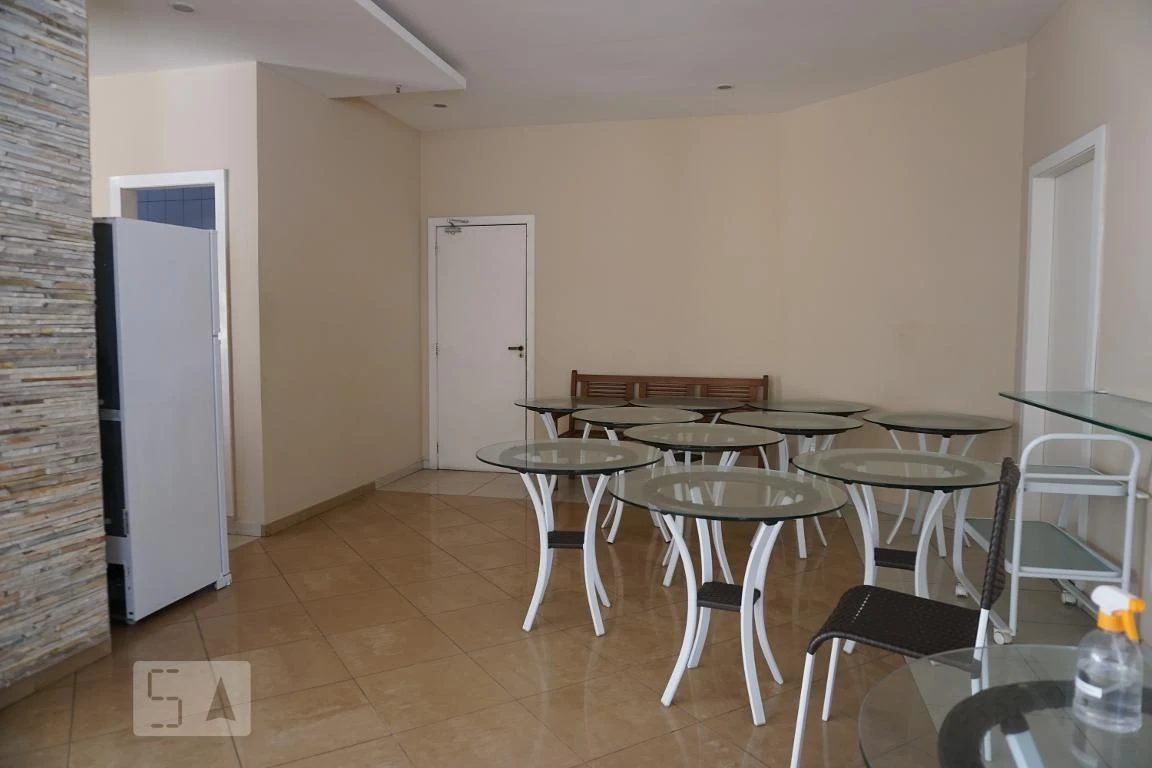 Apartamento mobiliado com 3 quartos e varanda — photo 9