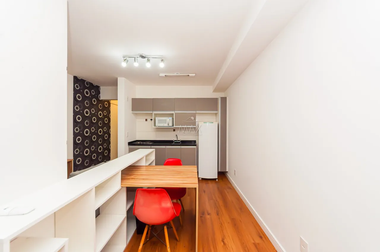 Furnished studio with balcony and open-plan kitchen — photo 3