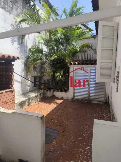 Casa, 130 m², com piso de madeira ou laminado — photo 6