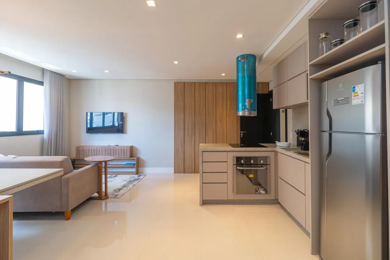 1-bedroom apartment with open-plan kitchen and 80 m² — photo 15
