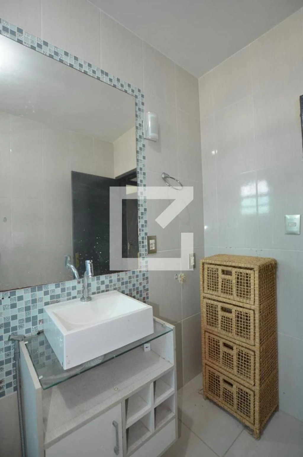 Washing machine in a one-bedroom apartment, 70 m² — photo 13
