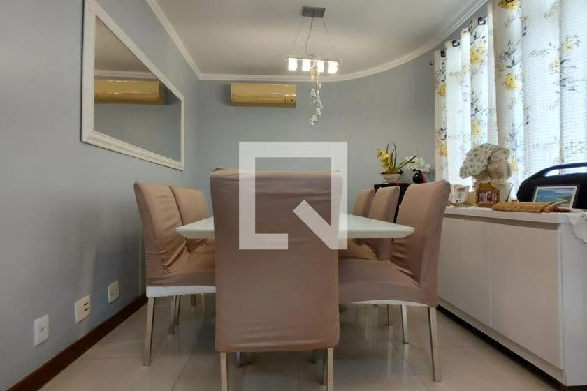 Home office in a 3-bedroom house, 198 m² — photo 41