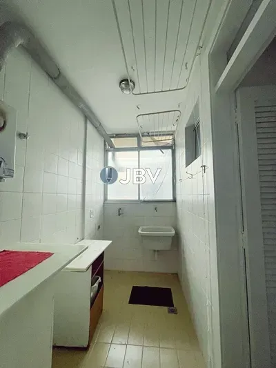 Rental apartment with 3 bedrooms and 3 bathrooms — photo 12