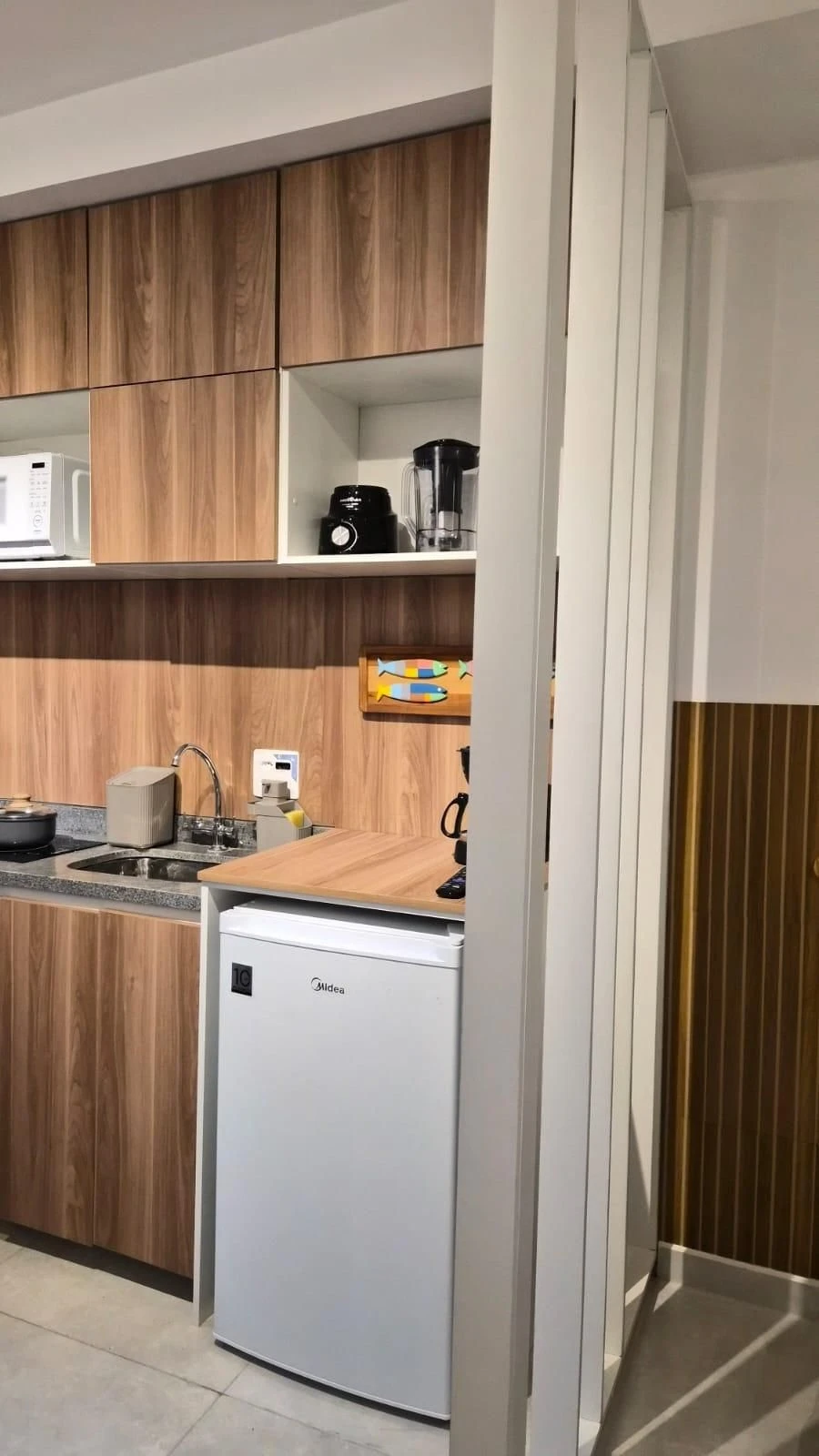 Меблированная студия с 1 спальней и мини-кухней — photo 8