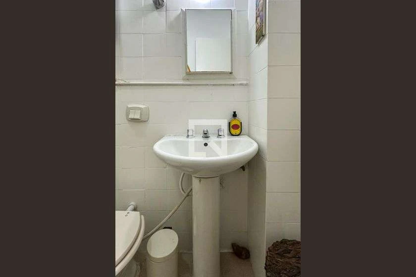 Furnished 40 m² apartment with 1 bedroom and 1 bathroom — photo 15