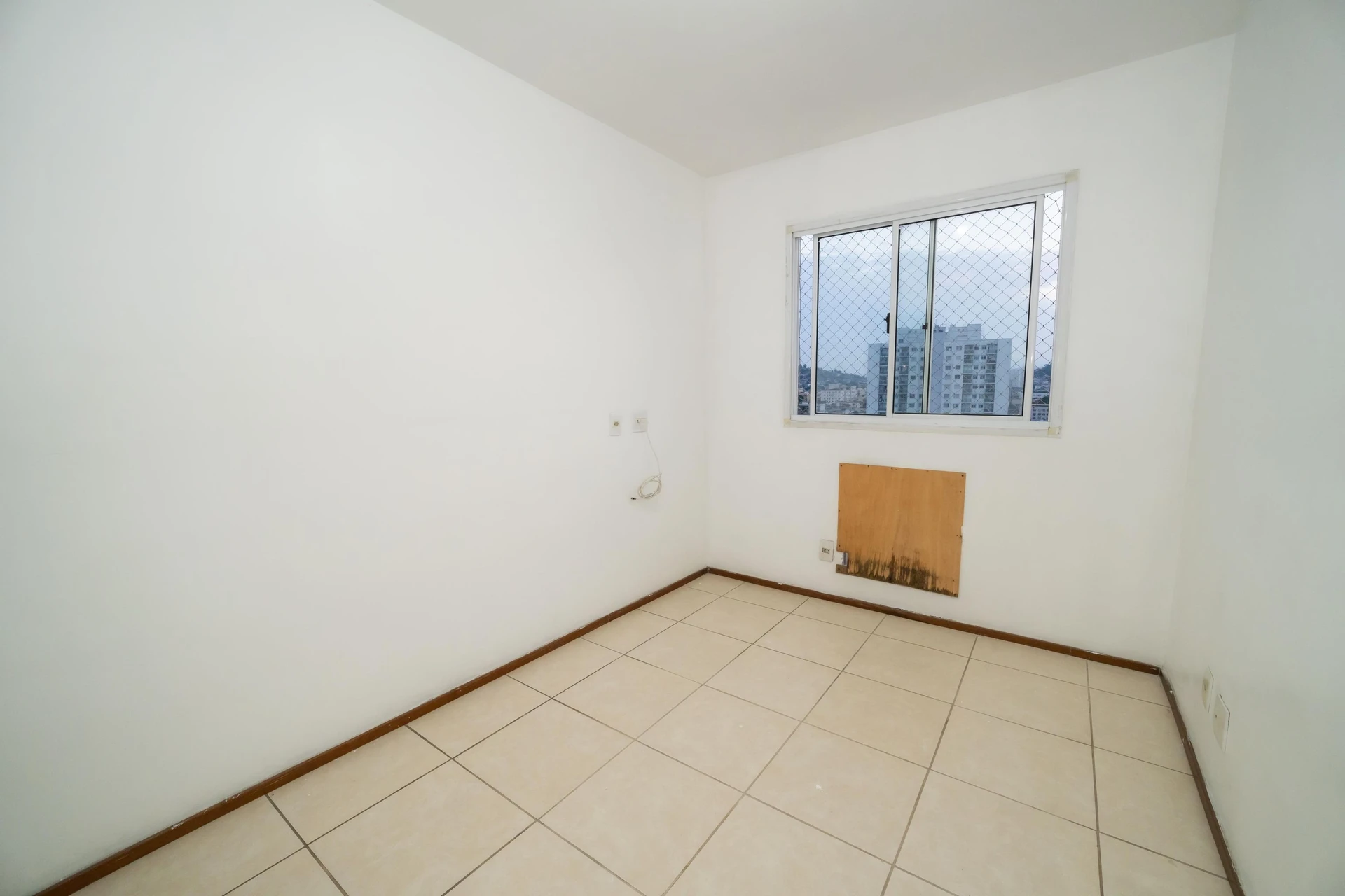 Mountain view in a 2-bedroom apartment, 48 m² — photo 24