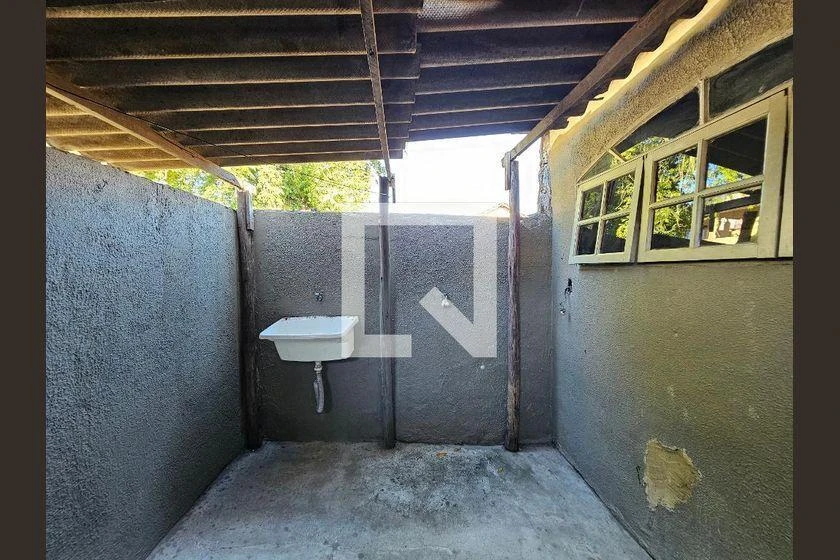 Casa para aluguel com 2 quartos e 100 m² — photo 15