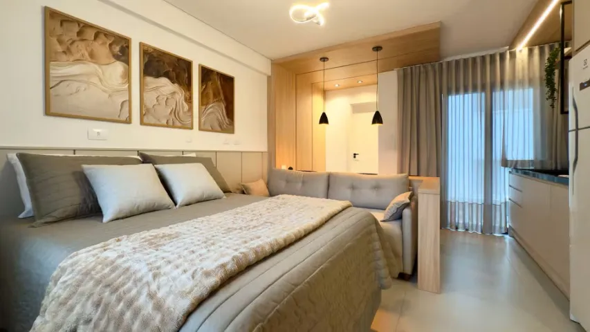 Furnished studio, 27 m², with floor-to-ceiling windows — photo 3