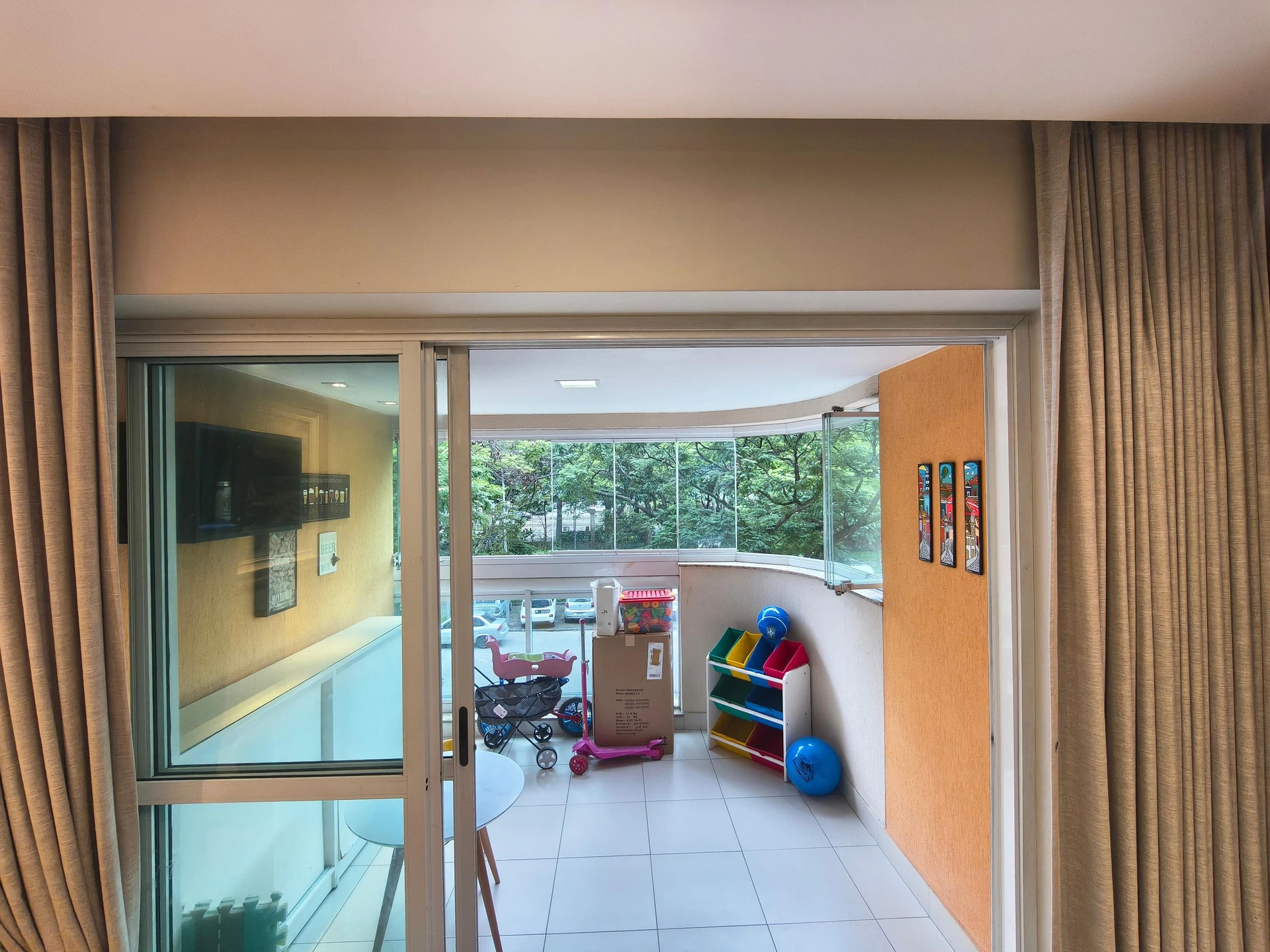 Furnished apartment, 103 m², with a washing machine — photo 18