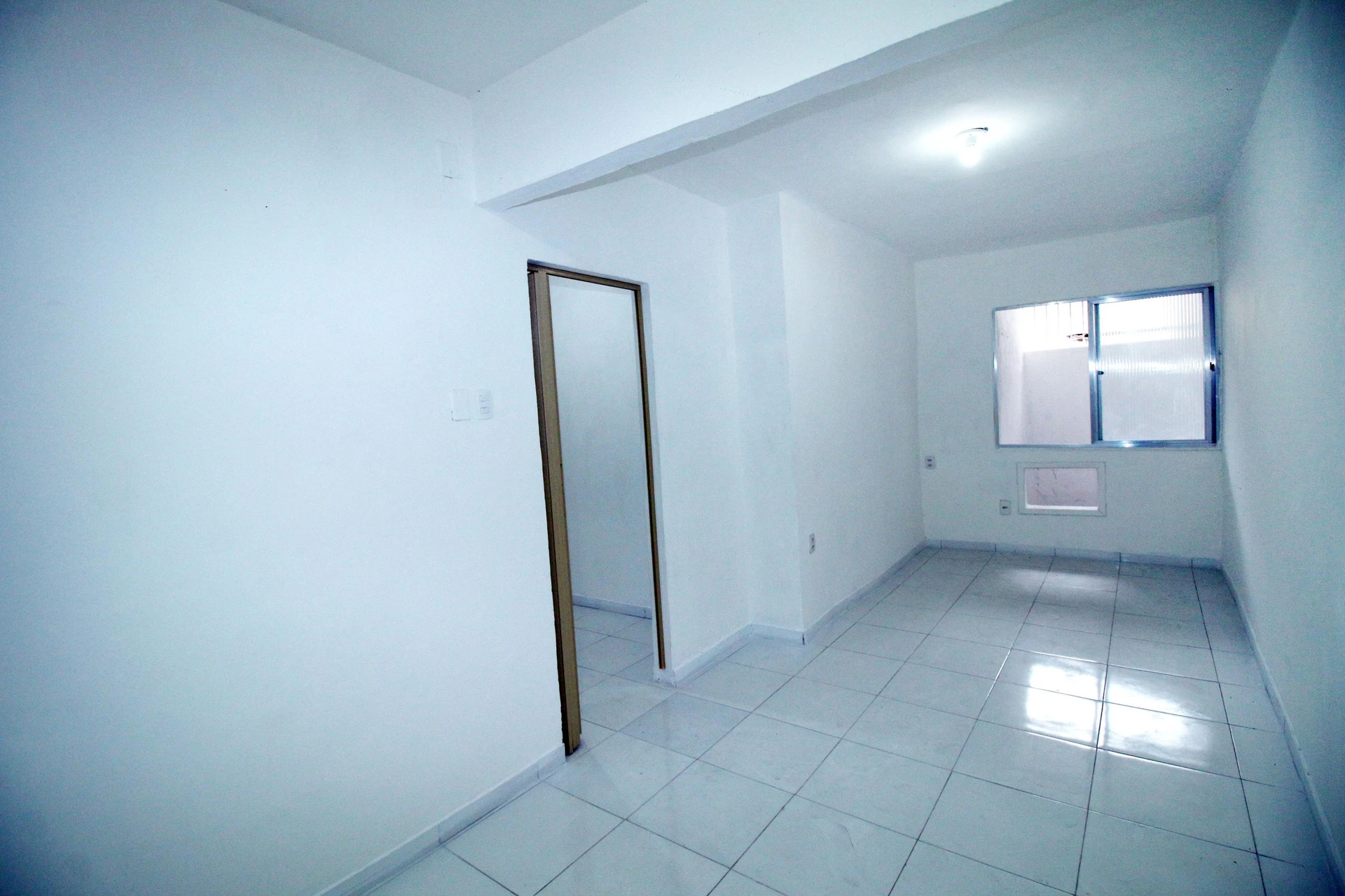 Casa sem mobília com 1 quarto e jardim privativo — photo 16