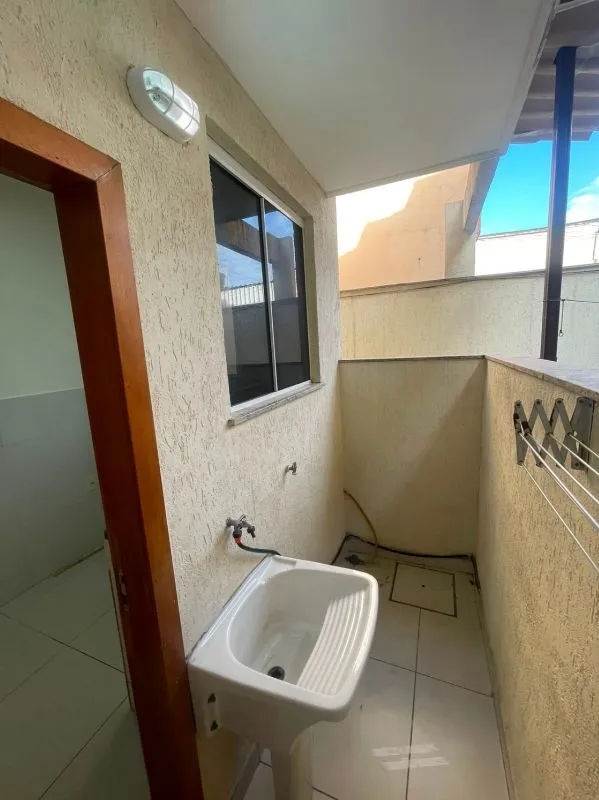 Unfurnished 1-bedroom apartment with 1 bathroom and no parking — photo 21