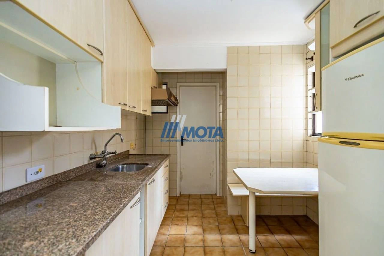 3-bedroom apartment with a home office — photo 14