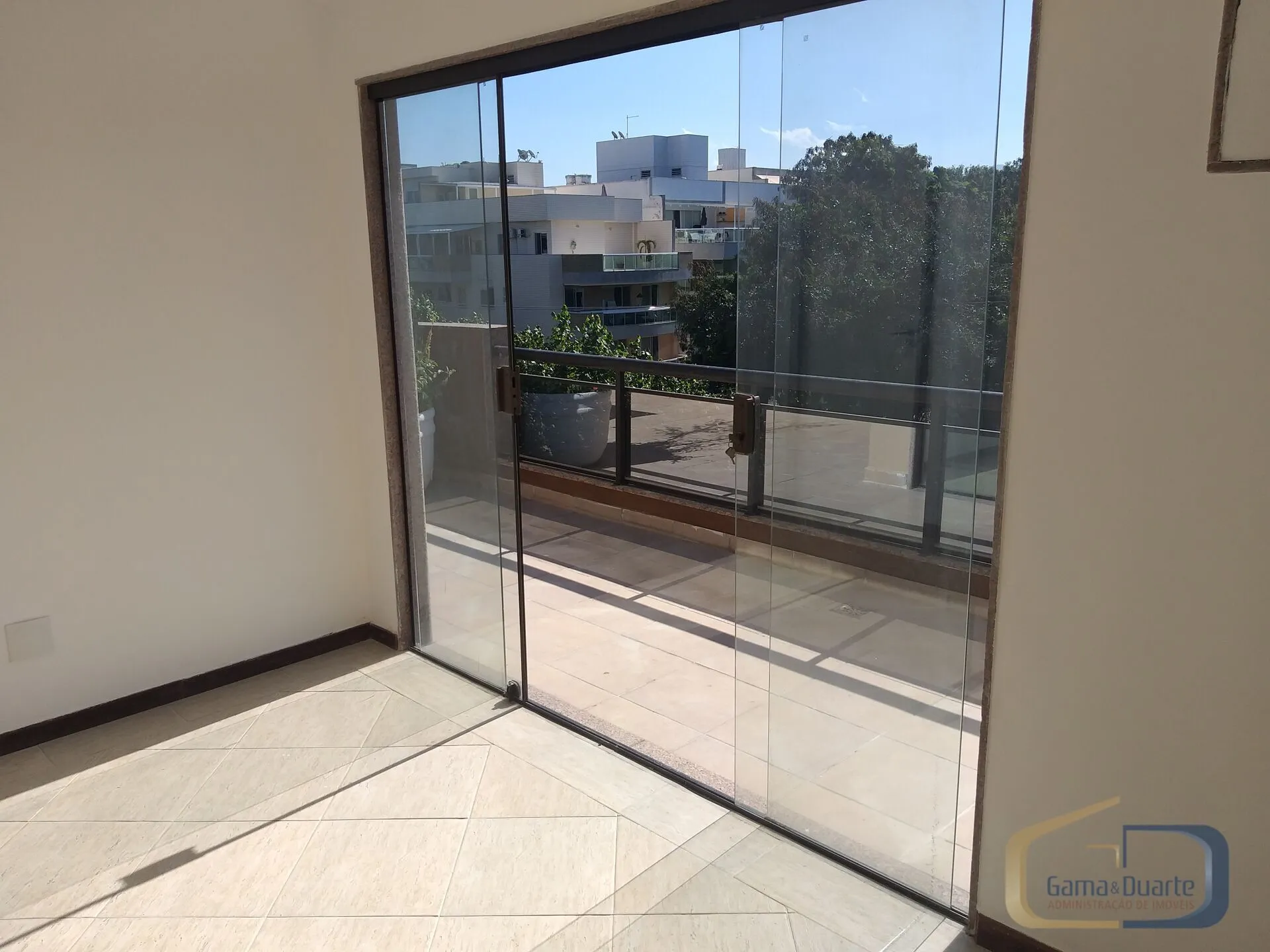 Apartamento, 316 m², com vista para as montanhas — photo 23