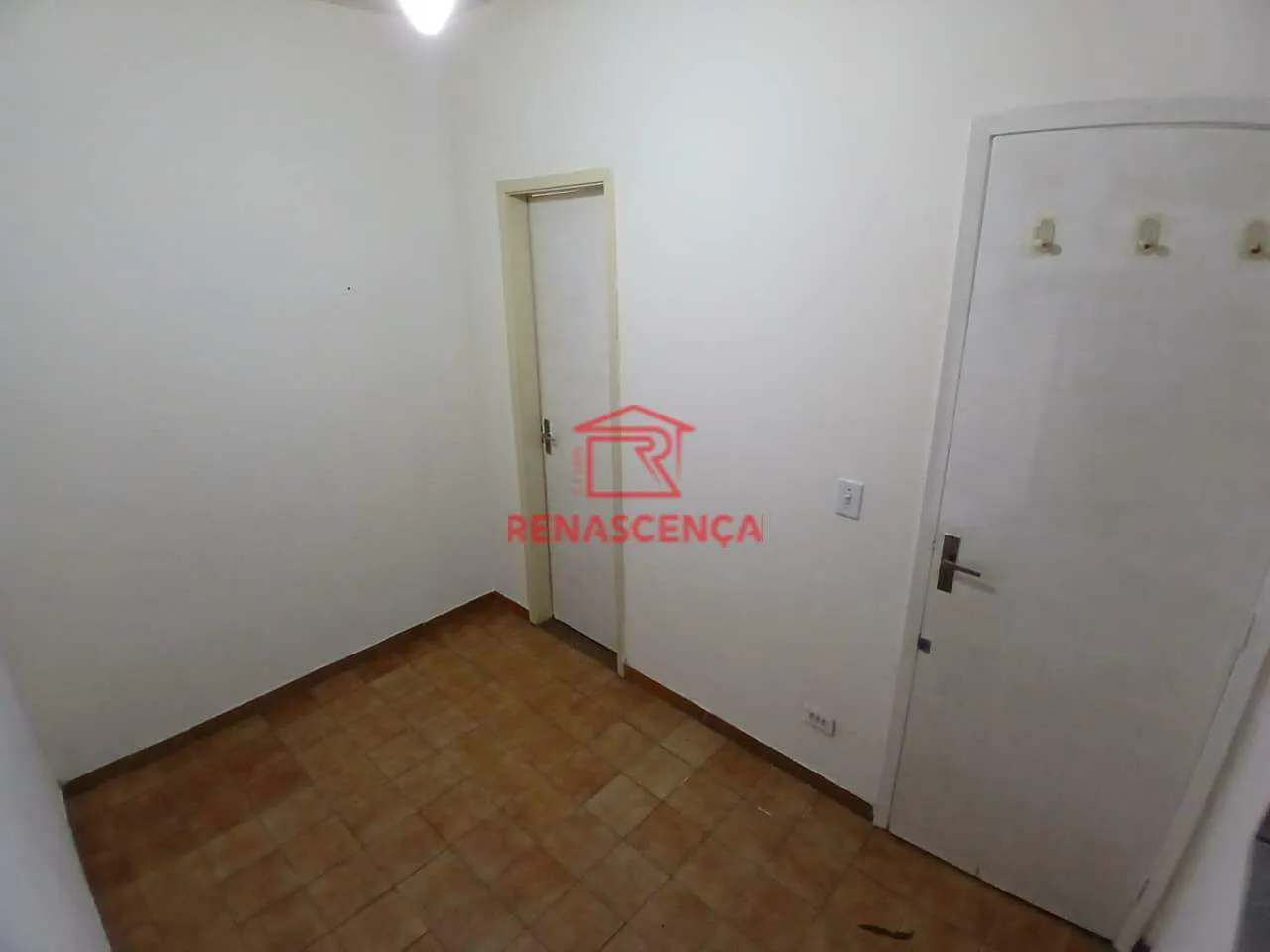 Rental apartment with 2 bedrooms and 2 bathrooms — photo 18