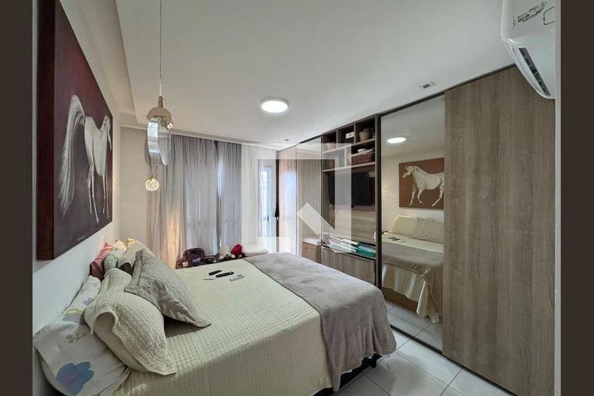 Furnished 360 m² apartment with 3 en-suite bedrooms — photo 9